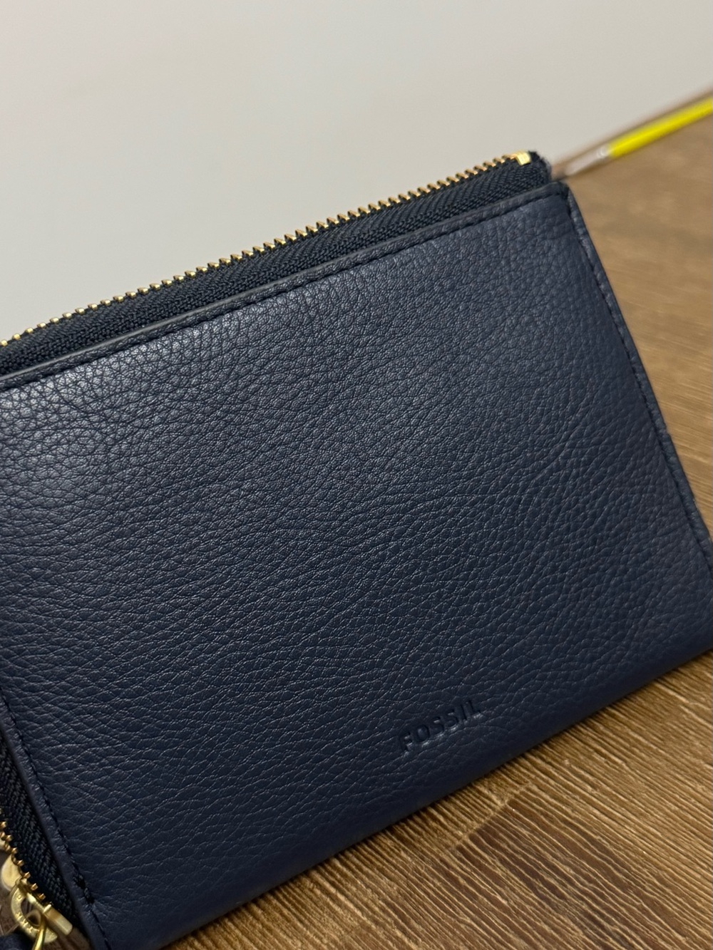 Fossil Passport Case - Picture 2 of 3